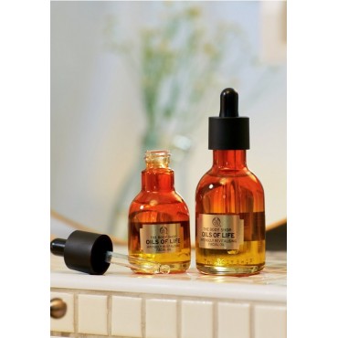 The Body Shop Oils of Life™ Intensely Revitalising Facial Oil 30ml